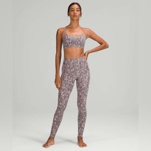 NWT Lululemon Flow Y Bra Nulu *Light Support, A–C Cups